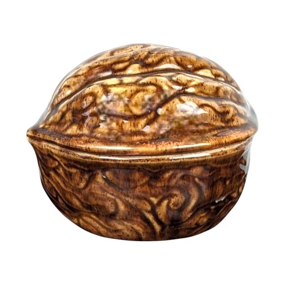 Hand Painted Walnut Trinket Box: Signed Bunny, Vintage Decor - Picture 6 of 7